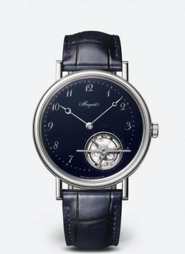 Classique Complications
